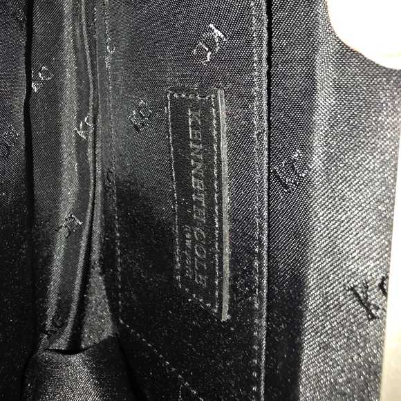 Kenneth Cole New York Red Patent Leather Mini Bag - Picture 5 of 6